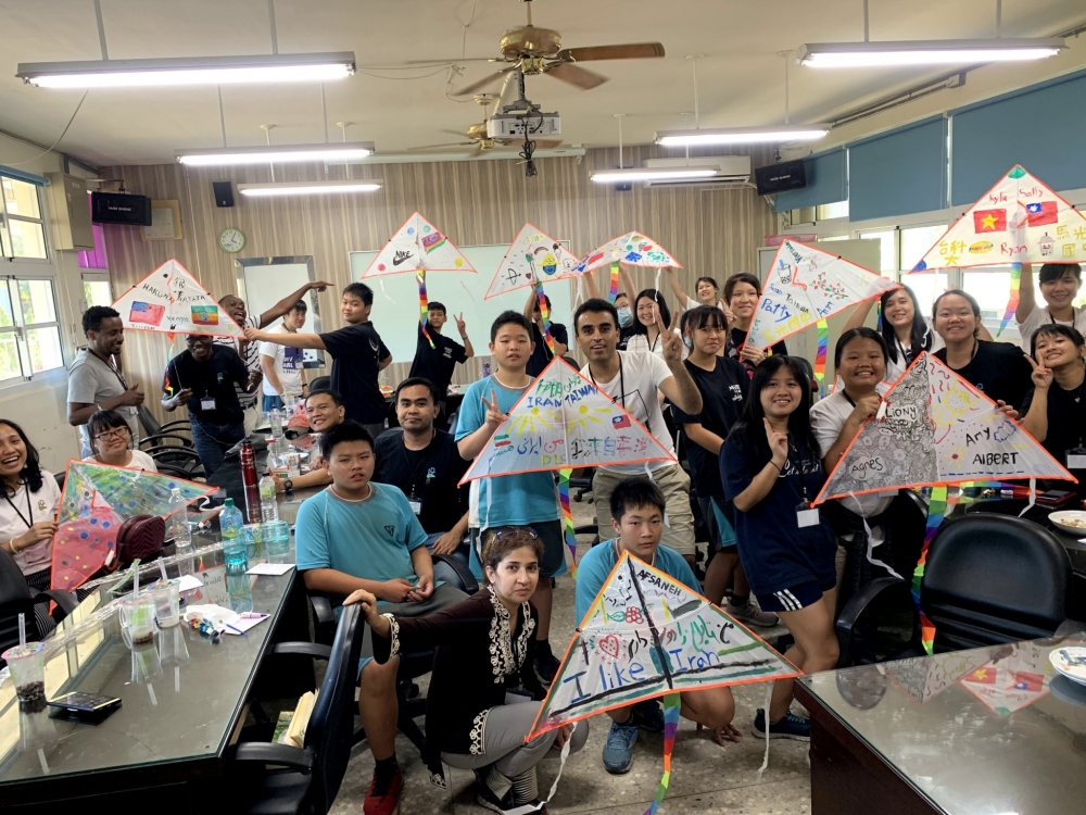 台科大國際生同學於雲林馬光與受輔導小學生舉辦「大小學伴相見歡」營隊
